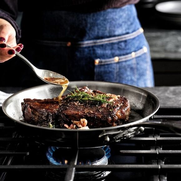 All-Clad G5 Graphite Core Stainless Steel 10.5" Fry Pan - Picture 7 of 16